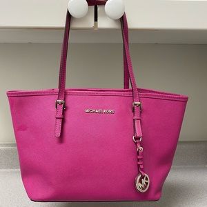 Michael Kors Tote